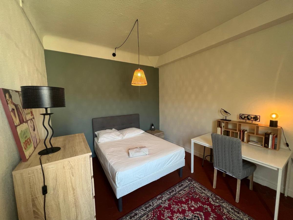 Serenite - Appartement Climatise Au Calme - Wifi アヴィニョン エクステリア 写真